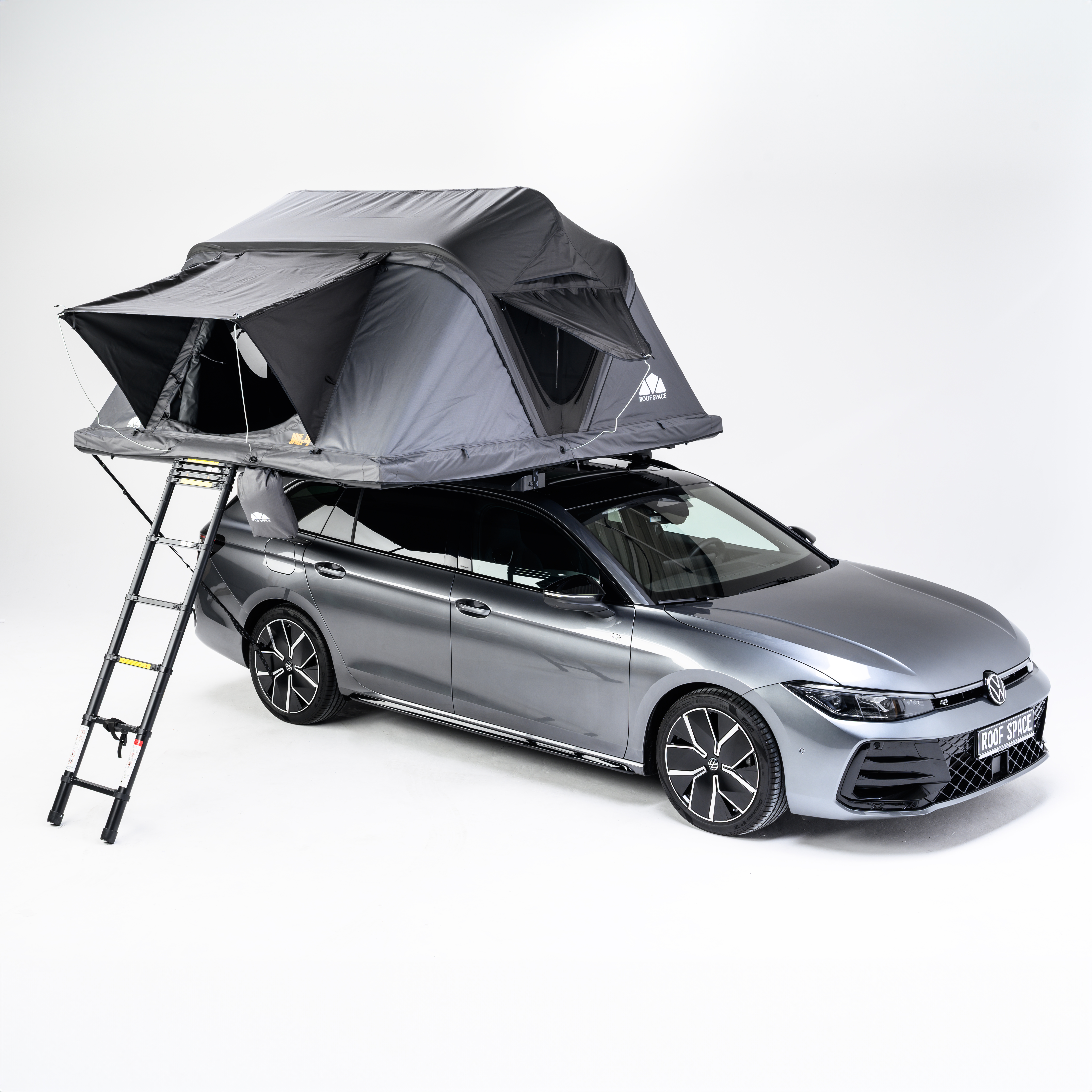 Roof Space 4 – Image 3